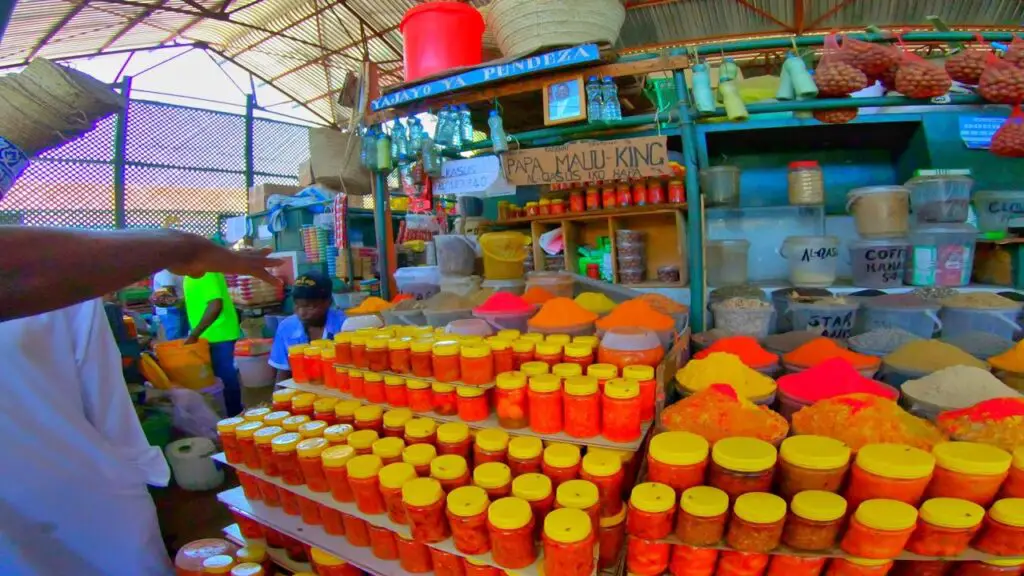 Spices at Mackinnon market (marikiti in Mombasa CBD) 