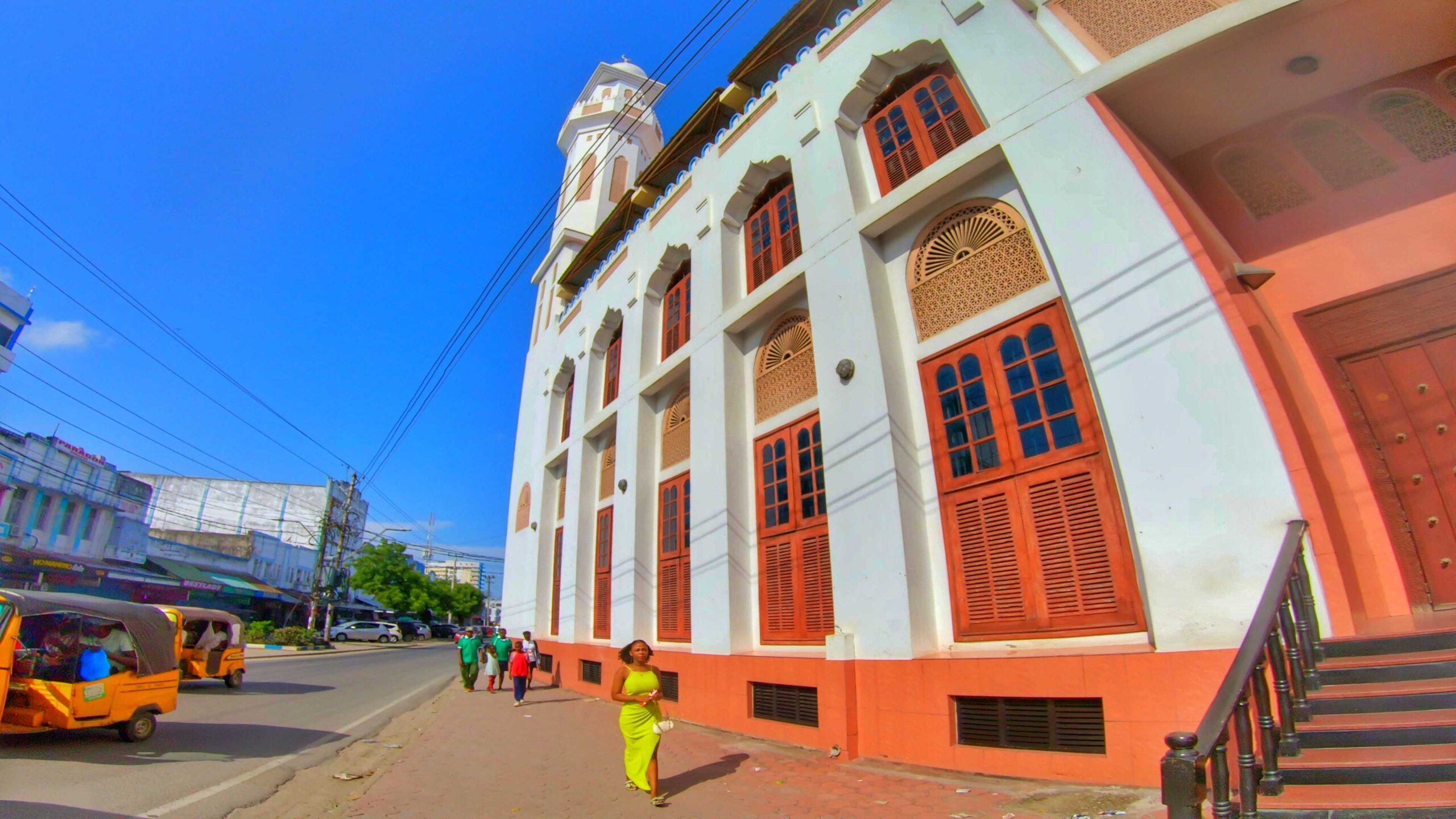 An image showing a mosque in mombasa island