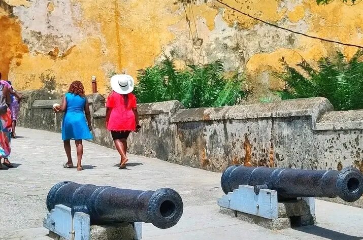 Women entering Fort Jesus