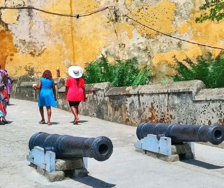Women entering Fort Jesus